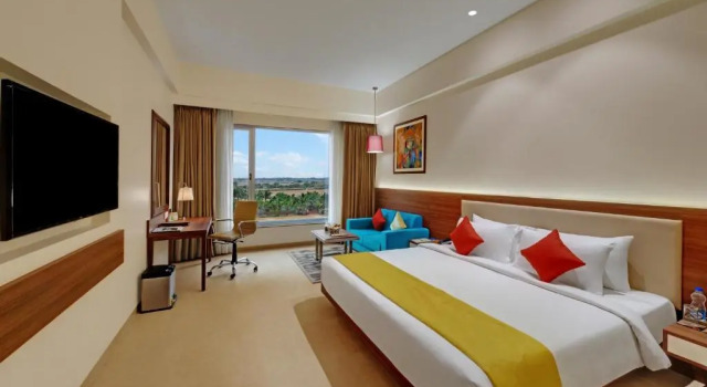 Клубный номер Premium с балконом The Fern Sattva Resort Dwarka, Series by Marriott
