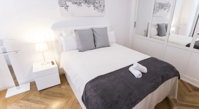 Forever Young Apartments Caballero, Boek Appartement Madrid Community of Madrid, in de buurt van Edificio Grassy
