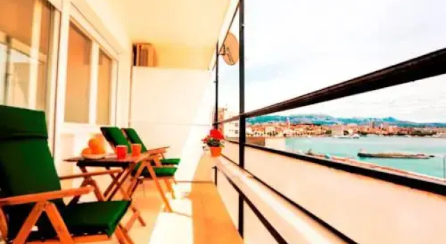 Hills Apartments