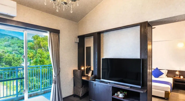 Номер Luxury с балконом Kerama Terrace