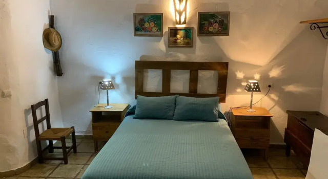 Casas Rurales Cortijo Cerro Fuentes Nuevas, Забронировать Отель Кастриль Granada Province