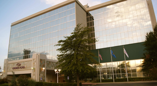 Crowne Plaza Tulsa Hotel Southern Hills