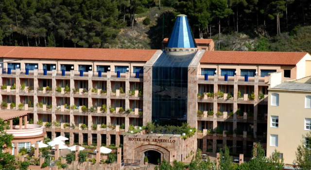Hotel SPA TermaEuropa Balneario Arnedillo, Reservar Hotel Hotéis SPA em Arnedillo, perto de Eagle Observation, SPA