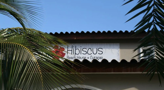 Hibiscus Beach House, Забронировать Отель Отели Виллемстад с завтраком, рядом с Jan Theil, Завтраки