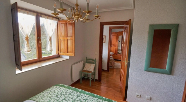Casa Pichi, Rezerwuj Hotel La Pola Siero Asturia