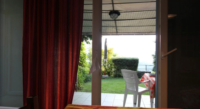 My Friends Private Garden and View Lake by Garden, Забронировать Отель Мьязино Озеро Орта