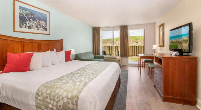 Ramada Plaza by Wyndham Nags Head Oceanfront