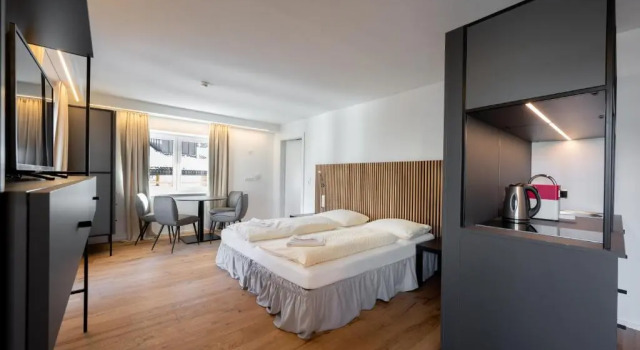 Апартаменты с балконом Hotel Garni Sonne