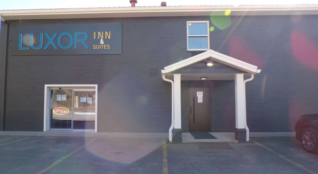 Luxor Inn & Suites, a Travelodge by Wyndham, Buchen Sie Hotel Elkins 