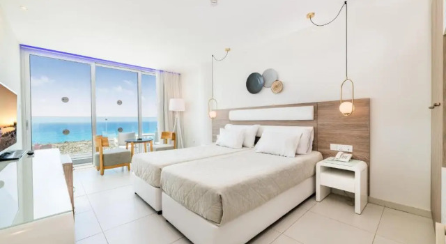 Двухместный номер Standard Пентхаус с видом на море Tasia Maris Sands