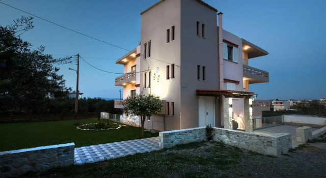 EvaEle Luxury Apartments