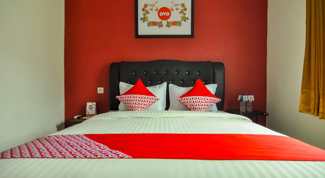 Двухместный номер Standard RedDoorz Syariah near Transmart Padang