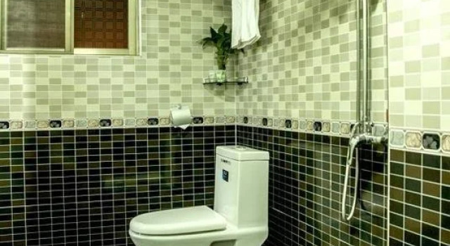 Yingde Huangjia Hoilday Hotel, Book Hotel Yingde Guangdong