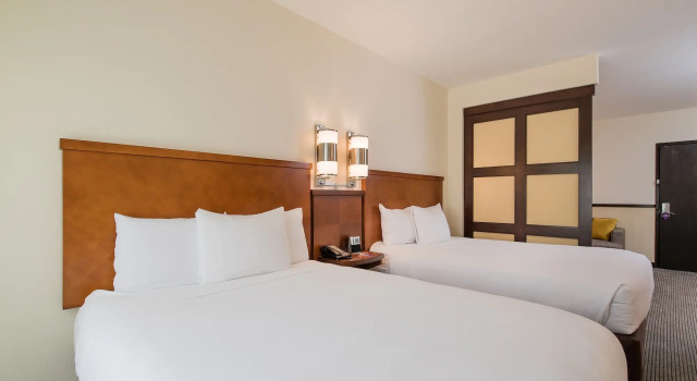 Hyatt Place Charleston Airport / Convention Center, Забронировать Отель Северный Чарльстон Чарльстон