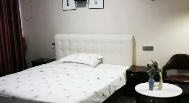 Youke Homestay (Hubei University of Economics, Canglong Island, Wuhan)