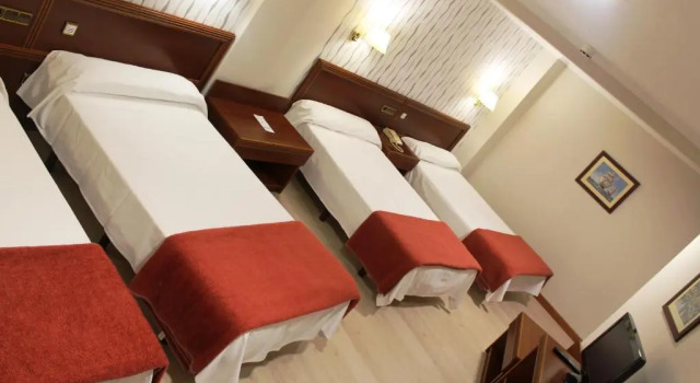 Семейный номер Standard Hotel Villa de Marin