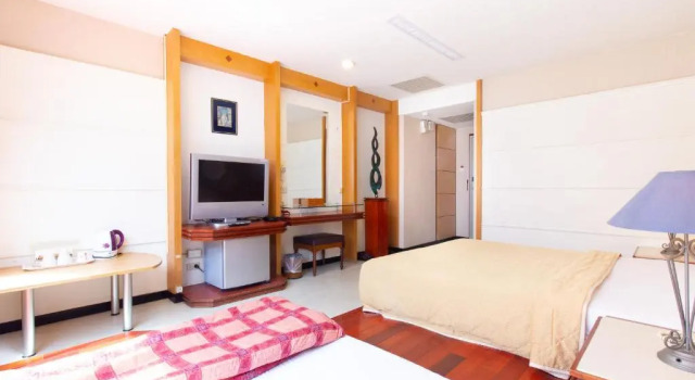 Четырёхместный номер Standard Hwa Nan Hotel