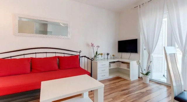 Montevideo - sea View Apartment Swee'pea, Забронировать Апартаменты/квартира Апартаменты Мали-Лошиня, рядом с Пляж Чикат Дог, Апартаменты/квартира
