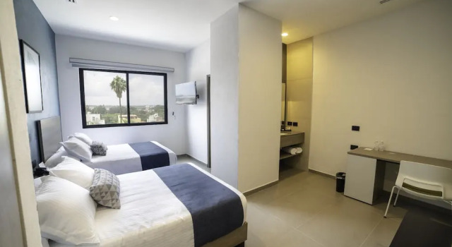 Полулюкс TH HOTEL & VIVIENDA
