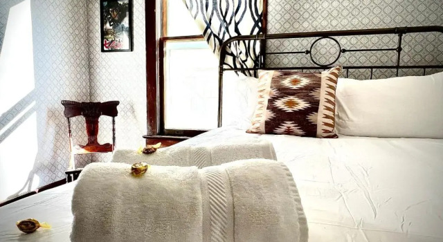 Номер Standard Hotel La More at The Bisbee Inn