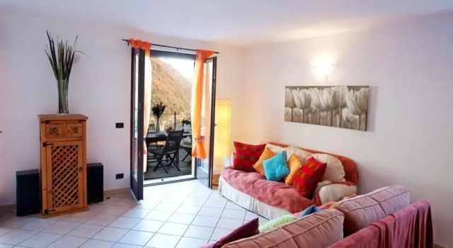 Casa Angela, Prenota Appartamento Hotel a Como con parcheggio, Parcheggio