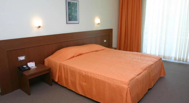 Двухместный номер Standard с балконом Jeravi Beach Hotel - All Inclusive