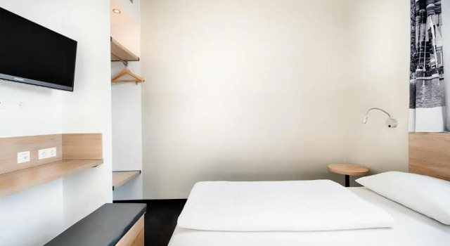 Двухместный номер Standard B&B Hotel München-Trudering