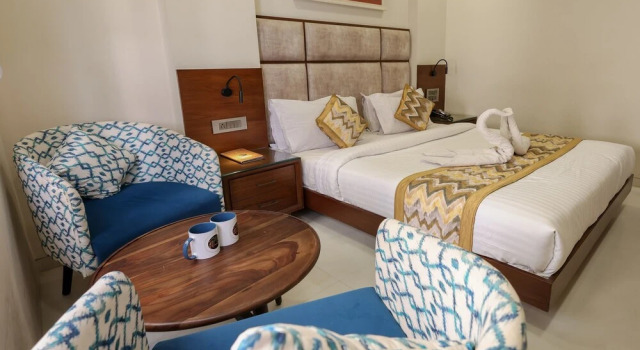 Номер Royal Vrinda Hotel
