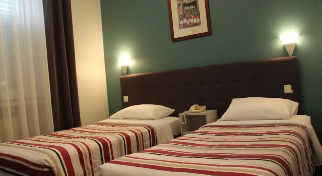Двухместный номер Classic Yasha Hotel