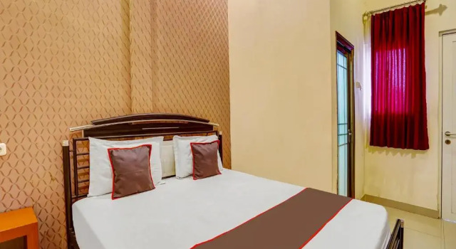 Collection O 91183 Hotel Bahagia Sampang