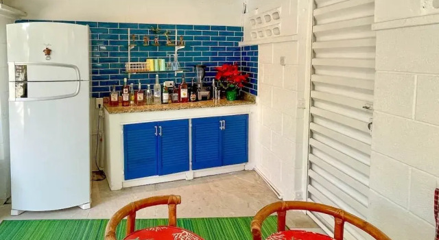 Коттедж Beachcomber 3 Bedroom Home by Bluescape