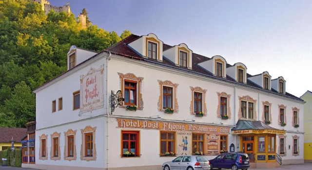 Post Hönigwirt, Rezervovat Hotel Kirchschlag Bucklige Welt
