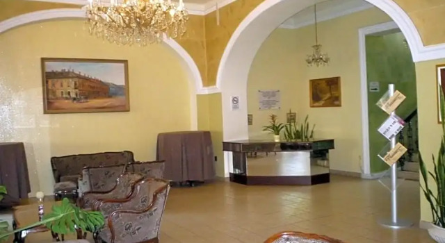 Fiume Hotel, Book Hotel Bekescsaba Bekes