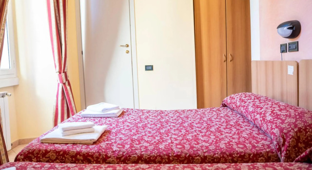 Hotel Ferrarese Roma
