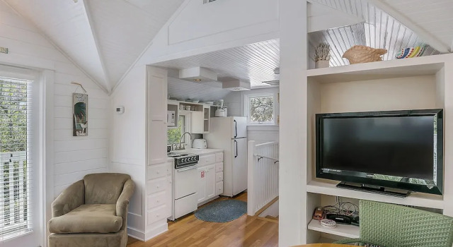Коттедж Located in Seaside - Sleeps 4