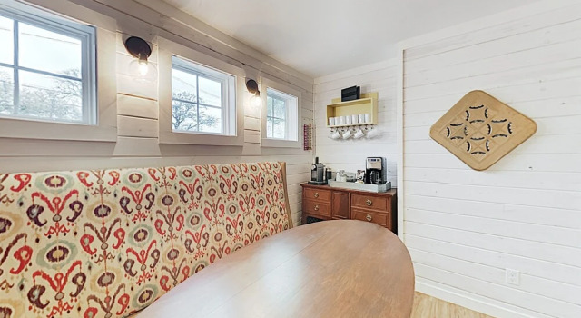 Updated West North Inn, Walk To Schlitterbahn 3 Bedroom Home, Забронировать Дом для отпуска Виллы Нью-Браунфелс, рядом с Театр Brauntex, Вилла