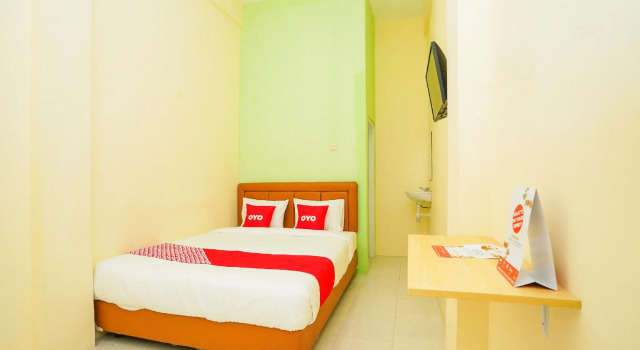 OYO 1367 Banuwa Residence Syariah, Book Hotel Hoteller i Gayungan med parkering, Parkering