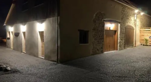 Au Sans Souci, Varaa Hotelli Saint-Paul-lès-Monestier Isère