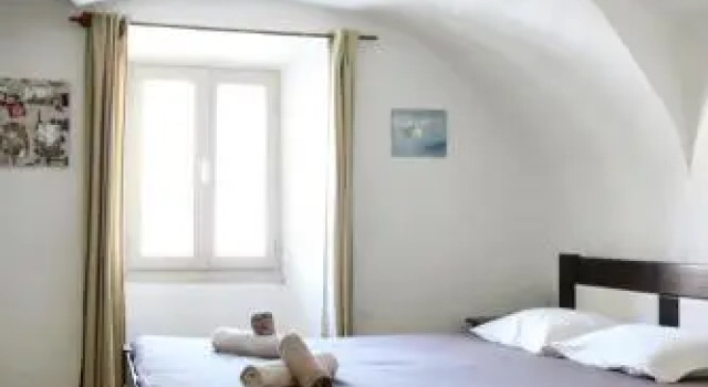Auberge Saint Martin, Забронировать Хостел Ла-Бриг Национальный парк Меркантур