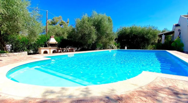 Вилла Kostas Beach Estate with private pool