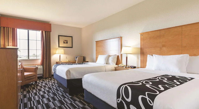 Номер Standard La Quinta by Wyndham Alvarado