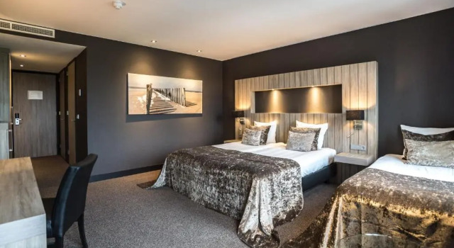 Трёхместный номер Comfort Van der Valk Hotel Middelburg