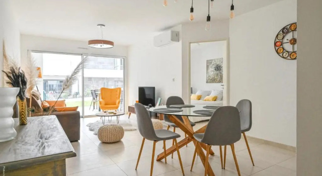 T2 Neuf B4 Rdj - Piscine–Accès Direct Plages Et Centre Village -, Забронировать Апартаменты/квартира Сен-Сир-сюр-Мер Bandol Wine Route, рядом с Пляж Les Lecques