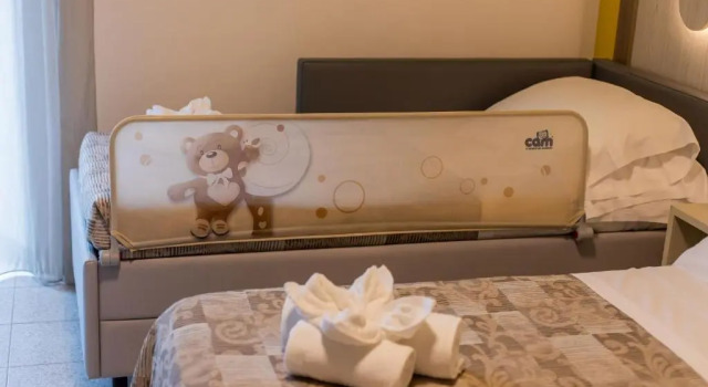 Четырёхместный номер Standard с видом на море Hotel Continental