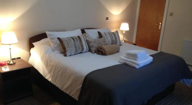 Wellington Hotel, Забронировать Отель Уолласи Уиррал