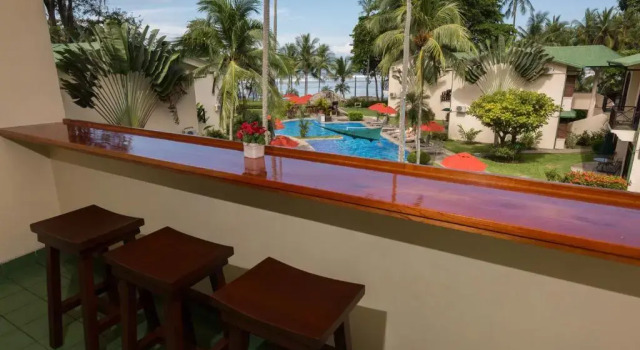Четырёхместный номер Deluxe Club del Mar Oceanfront