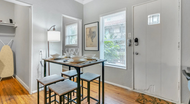 Studio Apt For A Long Term Stay With Parking Included!, Réserver Appartement San Antonio Bexar County