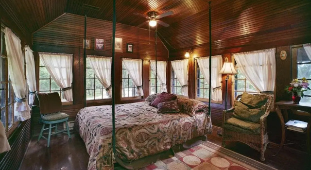 Spicer Castle, Varaa Hotelli Hotellit Minnesota pysäköinnillä, Pysäköinti