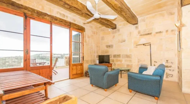 Farmhouse Cala, Book Hotel Hotels in Nadur with Parking, Parking