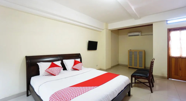 Двухместный номер Deluxe OYO 1429 Bastiana Residence
